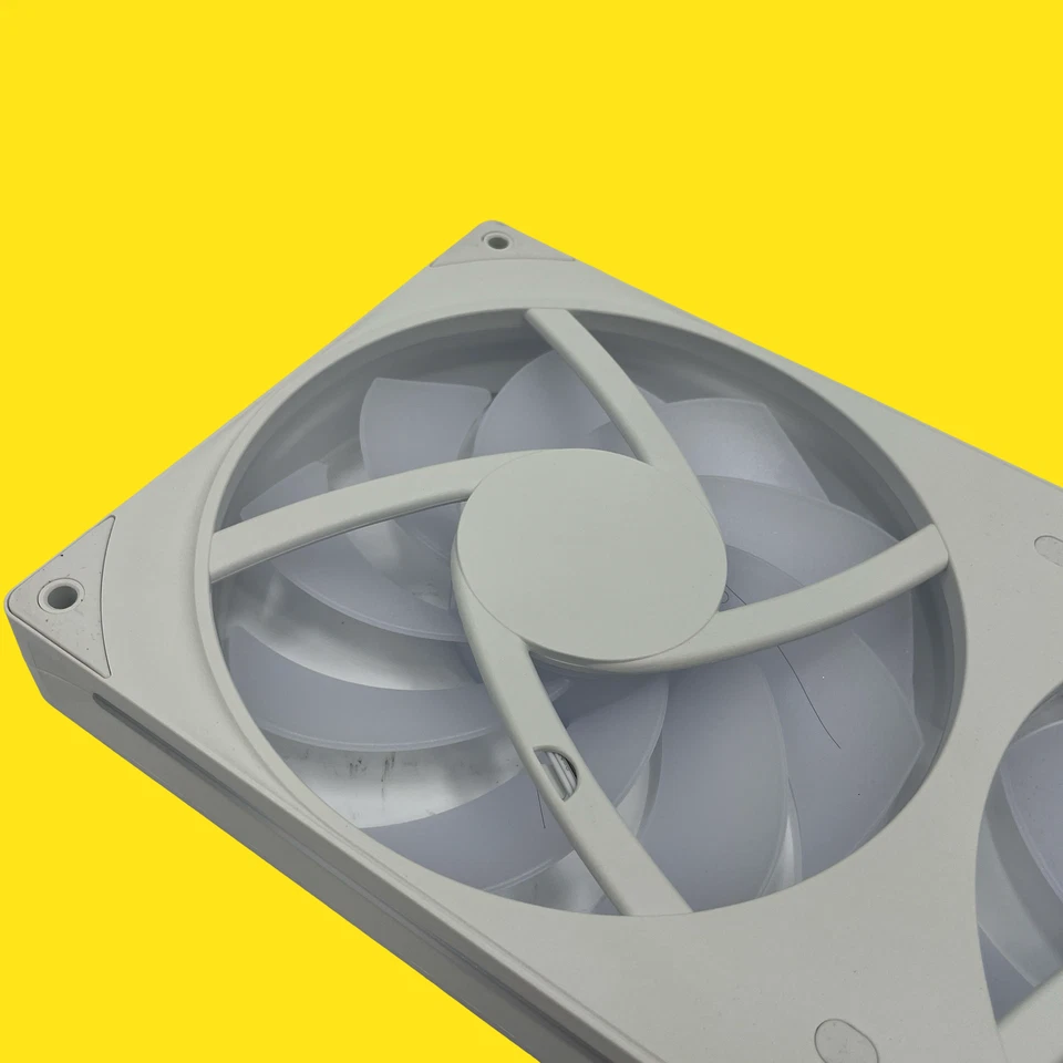 NZXT F280 RGB Core 280mm Single-Frame Case Fan Unit w/ with 2 x 140mm RGB Fans  - Image 4 of 4