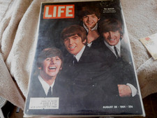 The Beatles ~ Life Magazine - AUGUST 28 1964 - GREAT CONDTION with mailing label