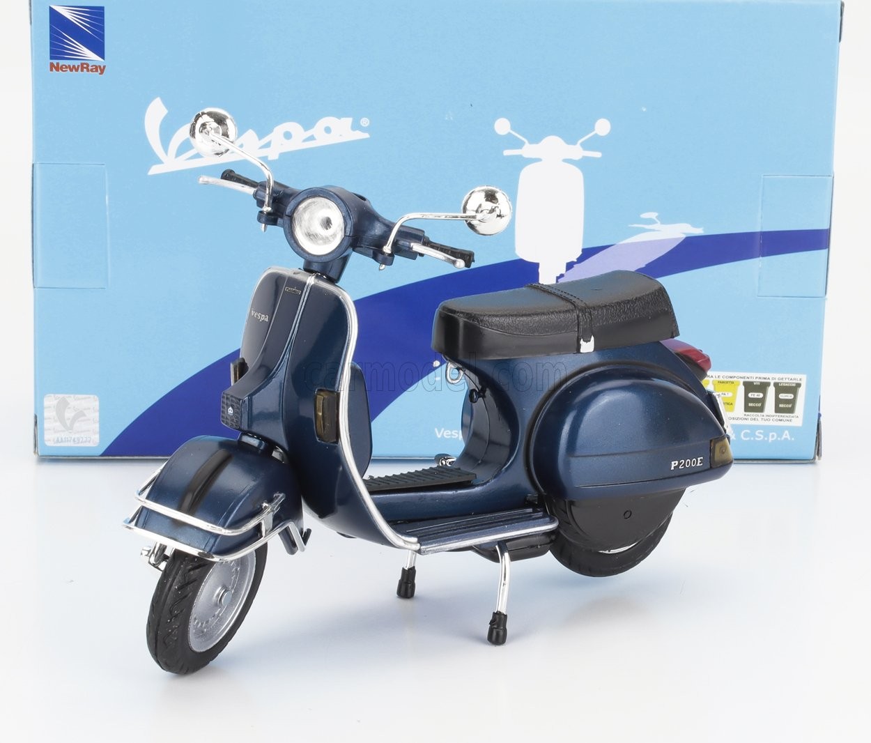 Modellino statico Piaggio Vespa P200E 1978 Newray