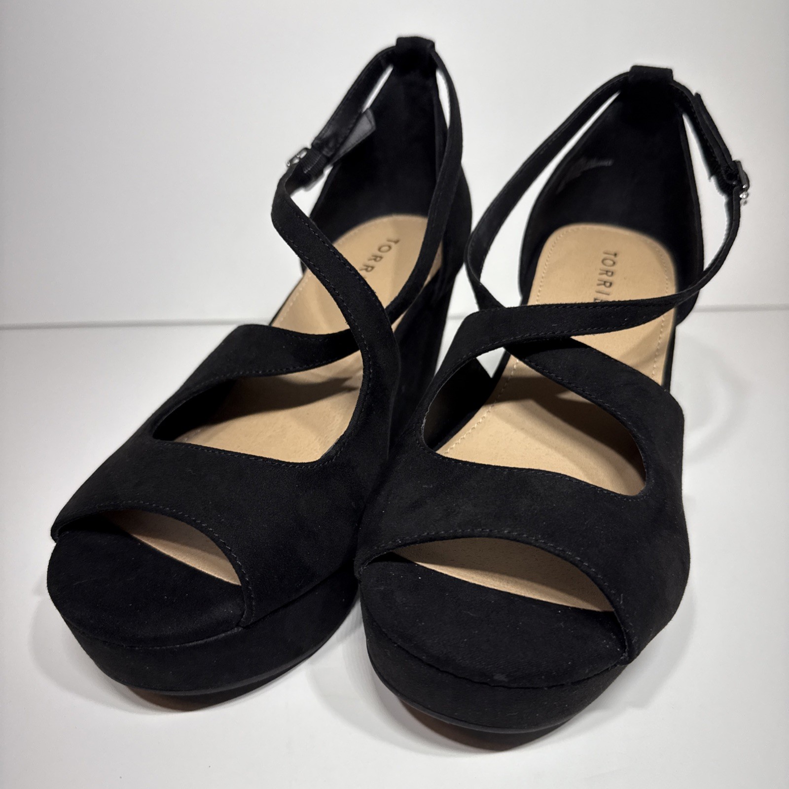 APL Criss Cross Platform Wedge (WW)