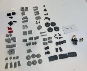 Lego Star Wars Lot 75075 & 75295 Falcon & AT-AT Microfighter Sets