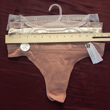 Set of 5 Danskin Underwear Intimates L No Show Lines