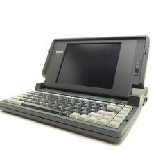 Grid Laptop 1755 Vintage Computer, Battery Beautiful But Doesn't Power On 