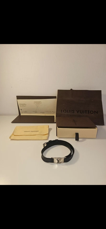 Louis Vuitton bracciale doppio Logo LV M6616 - Immagine 2 di 4