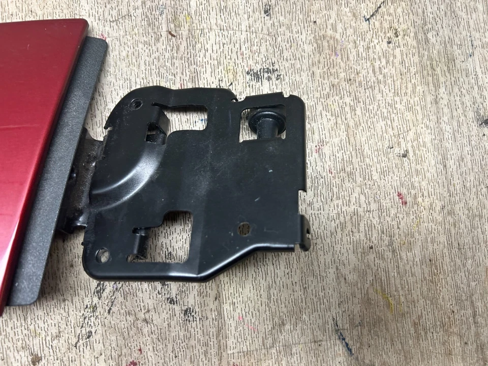 MERCEDES BENZ CLK55 AMG W209 OEM 03-09 CUBIERTA TECHO TRASERO IZQUIERDO MOLDURA BISAGRA SOLAPA Foto 2 de 4