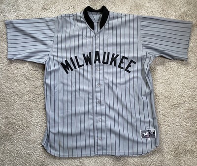 milwaukee bears jersey