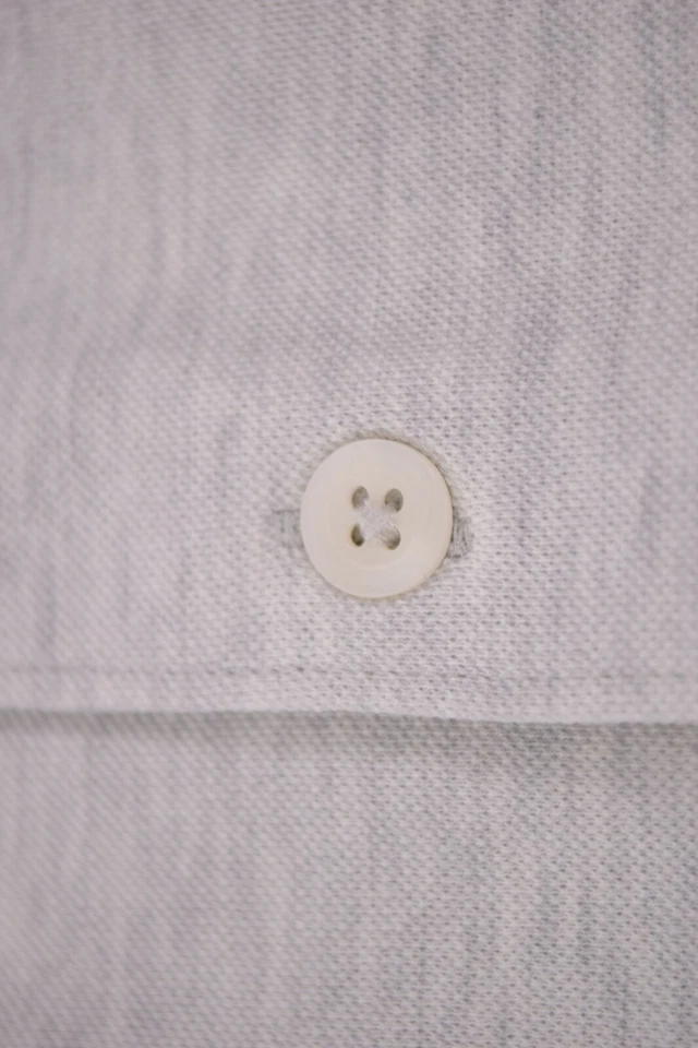 Camisa deportiva Gran Sasso nueva con etiquetas con botones delanteros talla 48 S en algodón tejido gris liso  Foto 3 de 4