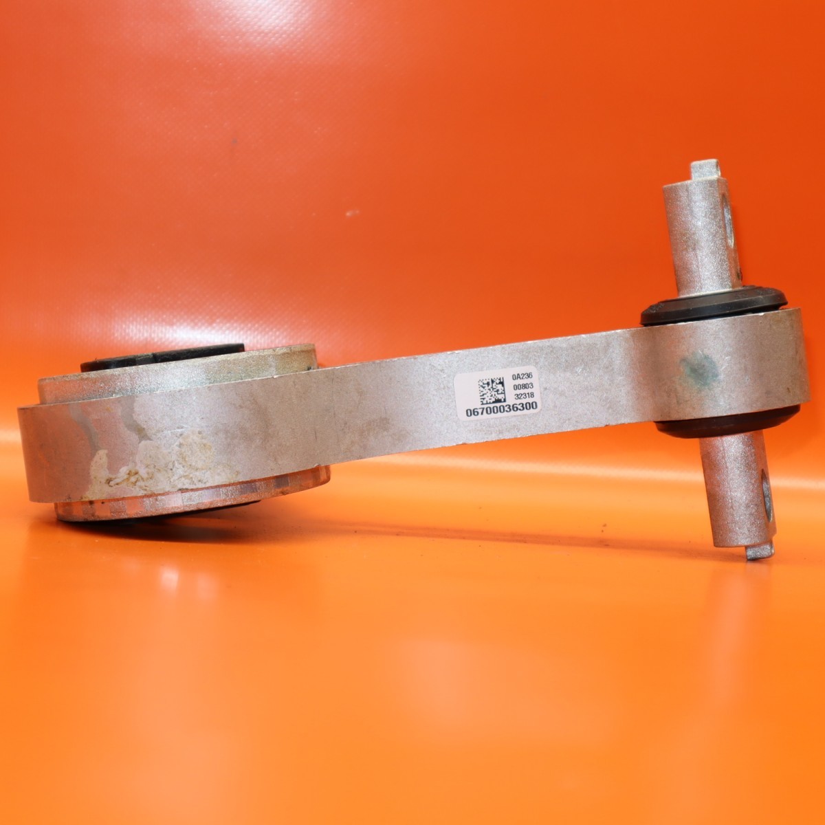 MASERATI GHIBLI CRANKCASE HIGHT LINK ROD 2014 2015 2016 2017 670003630 OEM