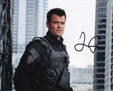 JOSH DUHAMEL signed Autogramm 20x25cm TRANSFORMERS in Person autograph COA