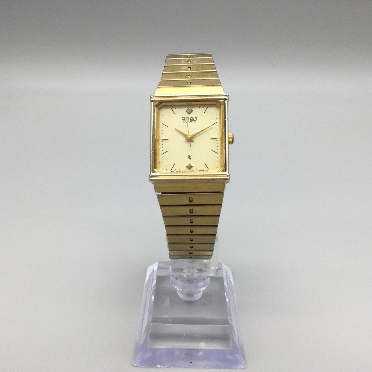 Vintage Citizen Mens Watch 24mm Cream Dial Gold Tone Bracelet New