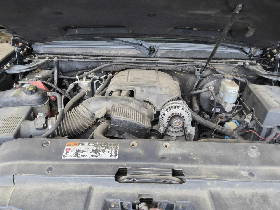 Used Front Center Interior Rear View Mirror fits: 2011 Chevrolet Suburban 1500 w - Image 4 of 4