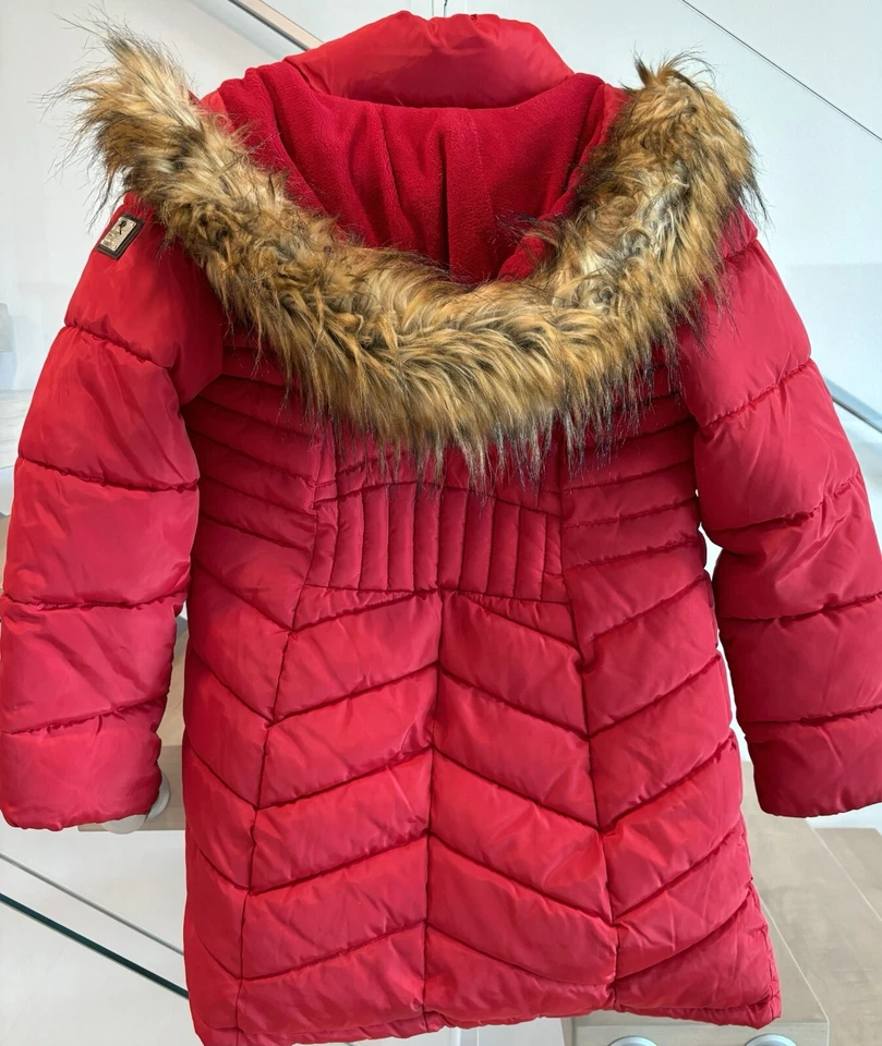 Casaco de inverno vermelho ROCAWEAR PEQUENO 3/4 Parka acolchoado pele sintética capuz removível Parka - Imagem 2 de 4