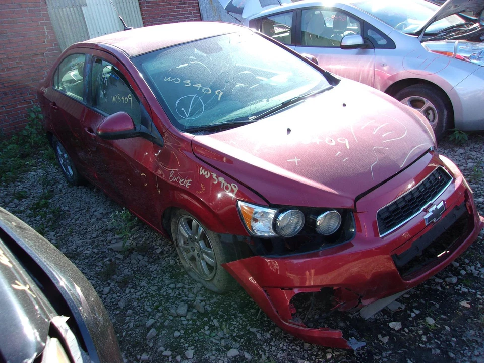 Conjunto de palanca de cambios de transmisión automática usado se adapta a: Chevrolet Sonic Gra 2012 Foto 2 de 4