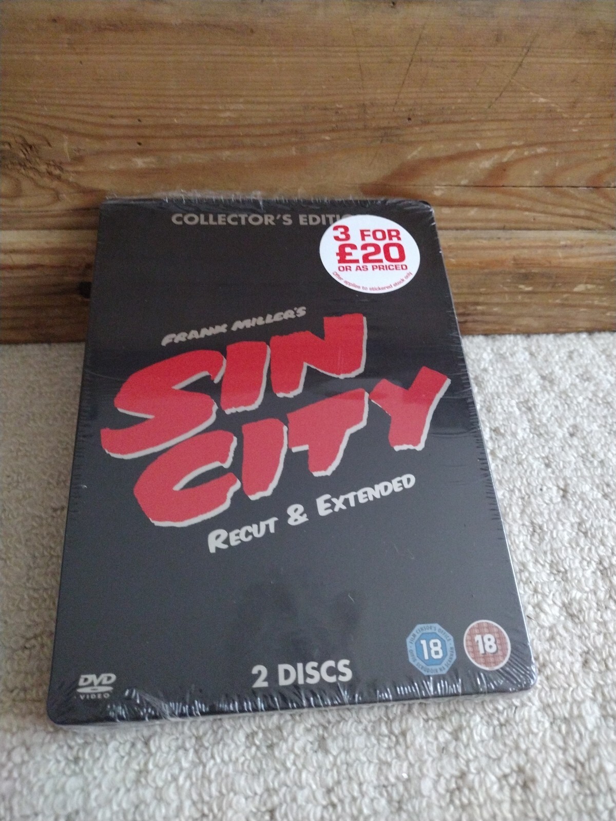 Sin City Steebook - Collector's Edition, Recut & Extended DVD *NEW*