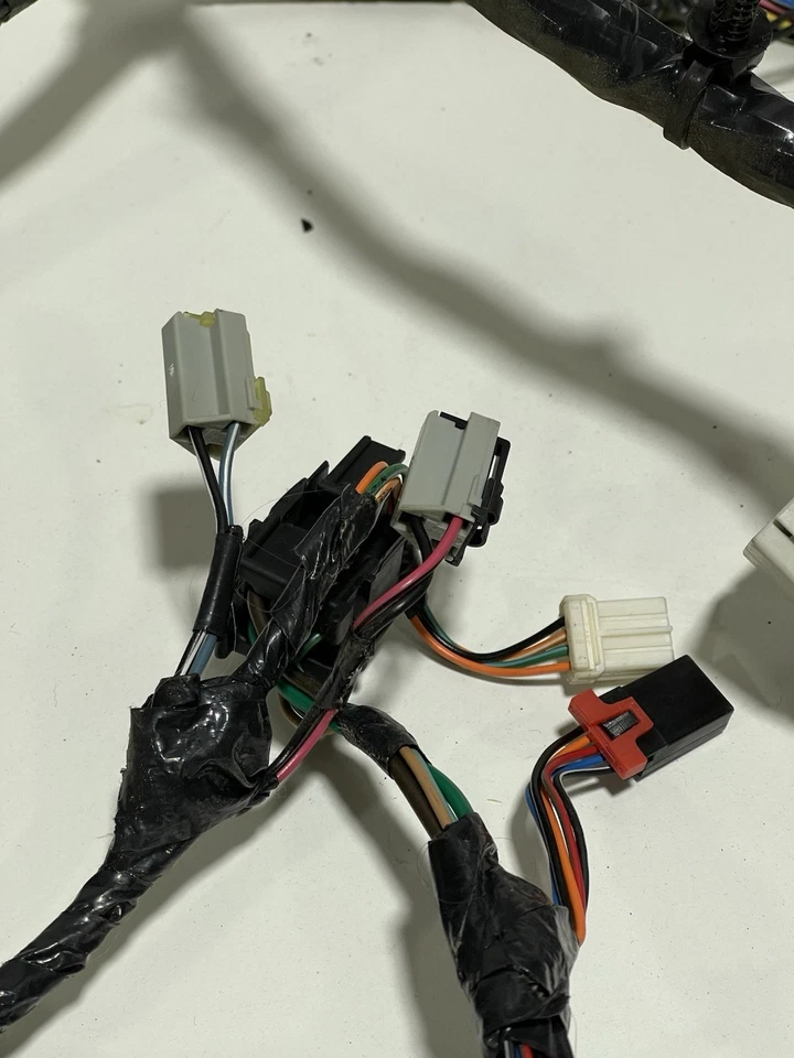 04 Jeep TJ Wrangler Dash Instrument Panel Wiring Harness 56047207AC Soft Top OEM - Image 3 of 4