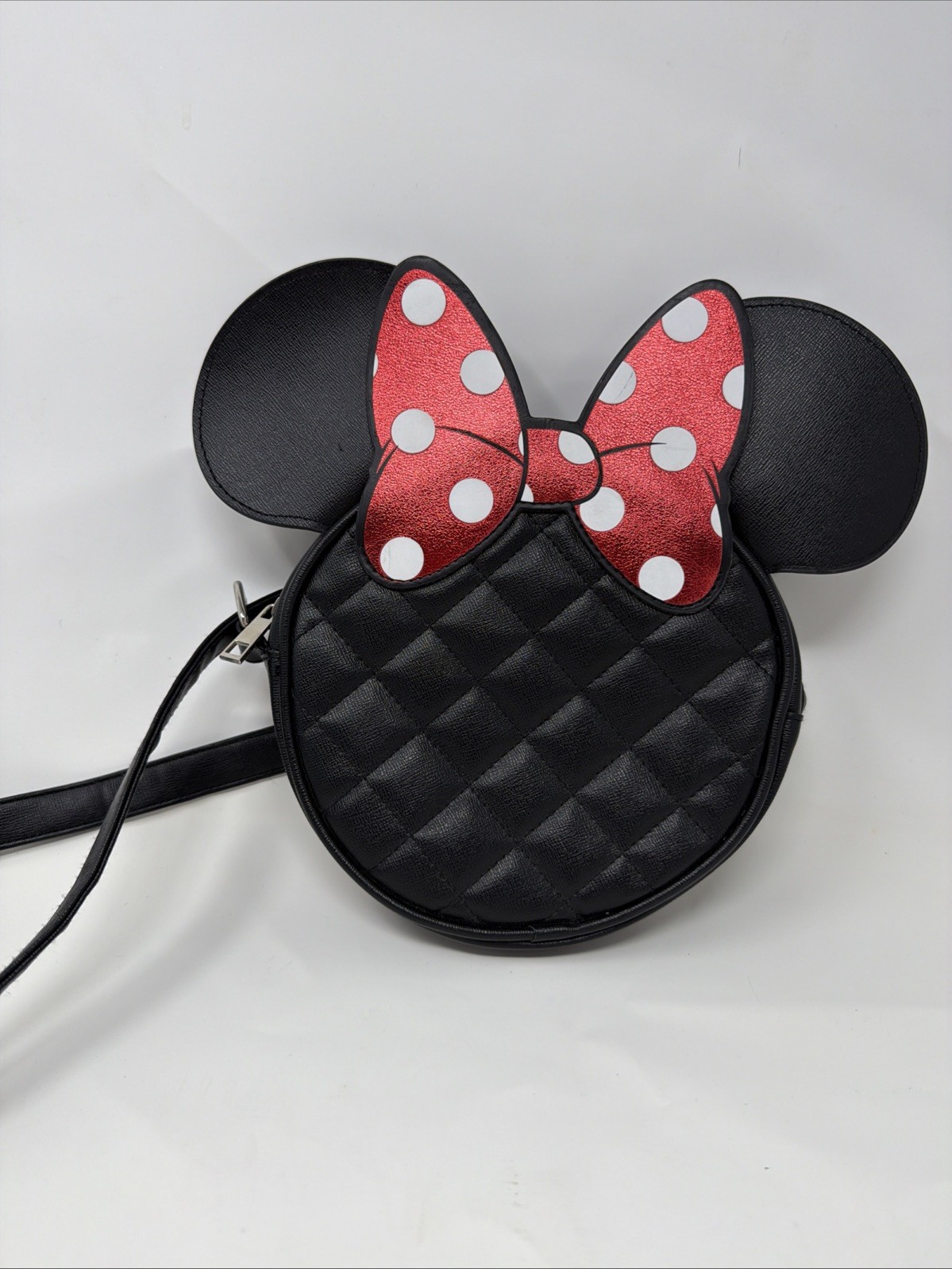 Disney Minnie Mouse Quilted Mini Crossbody Purse Bioworld Adjustable Strap