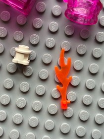 Lego Harry Potter 4723 Diagon Alley Shops (Vintage 2001) Replacement Parts