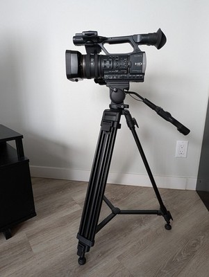 Sony HDR-AX2000 Pro Camcorder Kit - Sony VCT-1170RM Remote Tripod - Marshall 7'' 