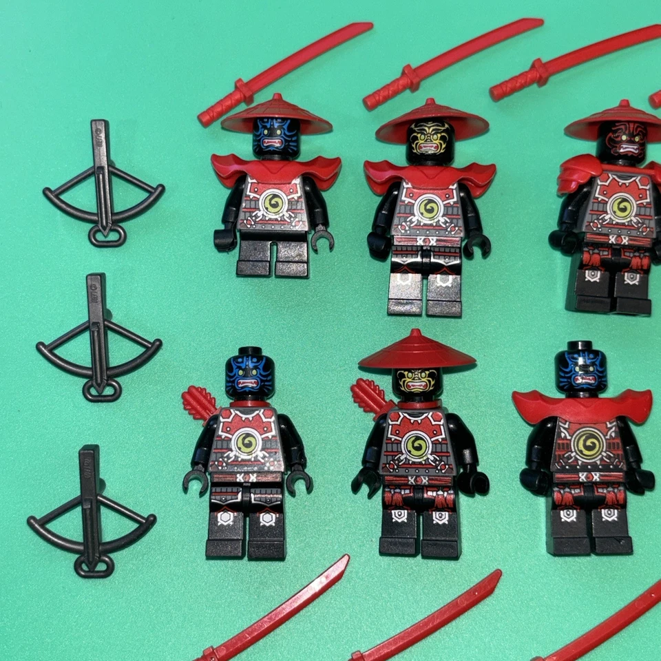 Lego Ninjago Stone Ejército Espadachín Minifigura Lote de 10 Armas Leer* Foto 2 de 4