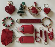 Merry Christmas Keychain Set