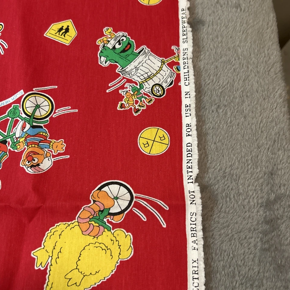 Tela vintage de mezcla de algodón Sesame Street C.T.W. Telas Spectrix 1 yarda X 44" Foto 4 de 4