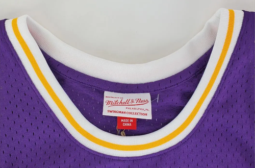 Magic Johnson Signed Authentic Mitchell & Ness Hardwood Classics Jersey Fanatics - Picture 5 of 8
