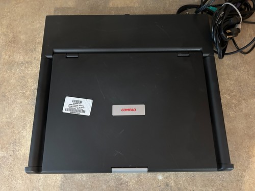 HP COMPAQ RKM 15" KVM RACK MOUNTABLE MONITOR KEYBOARD MOUSE, TFT5600 CB-63 - Picture 5 of 10