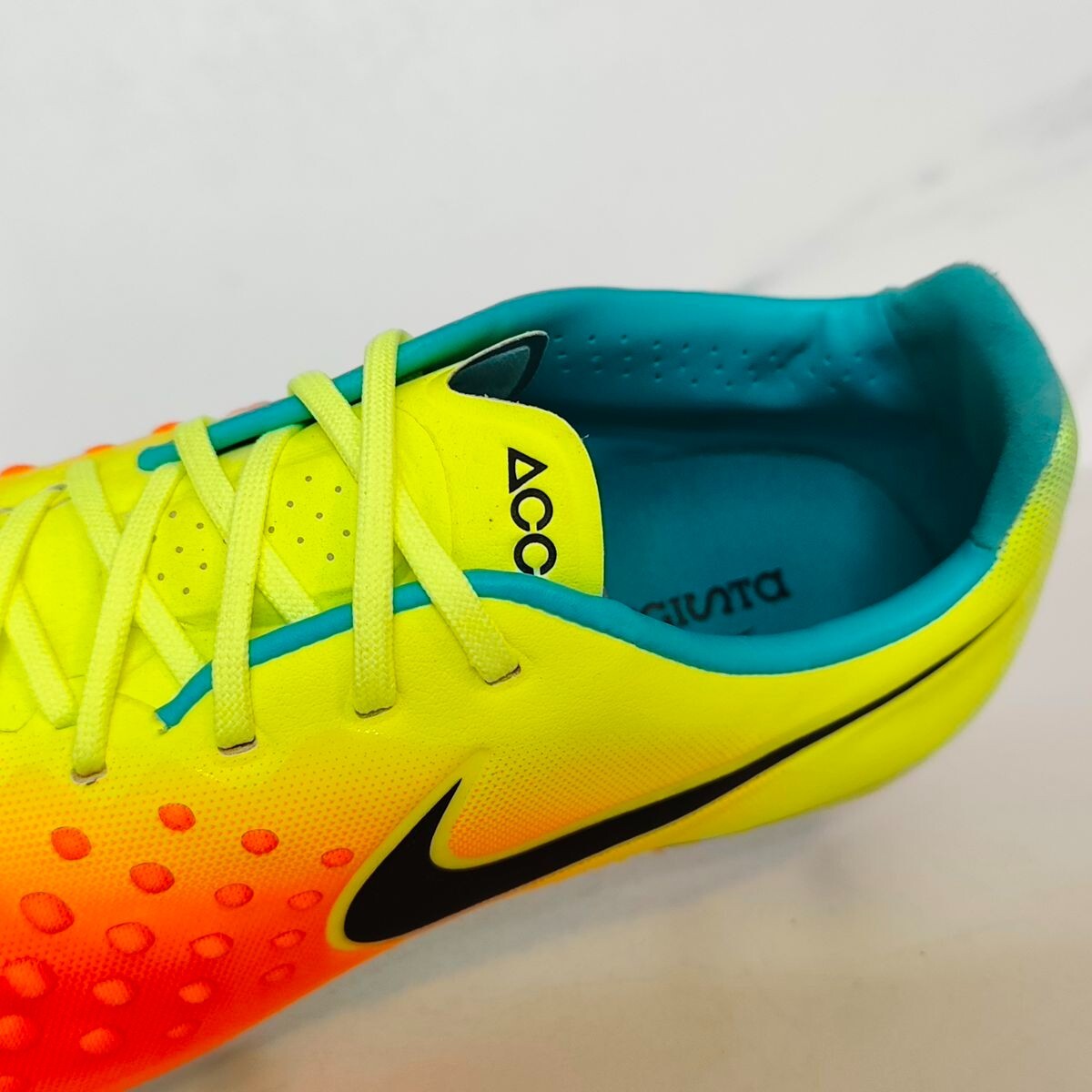 NIKE MAGISTA OPUS II SG-PRO 844597-708 uk 6,5 us 7,5 eu 40,5 NIKE MAGISTA OPUS II SG-PRO 844597-708 uk 6,5 us 7,5 eu 40,5