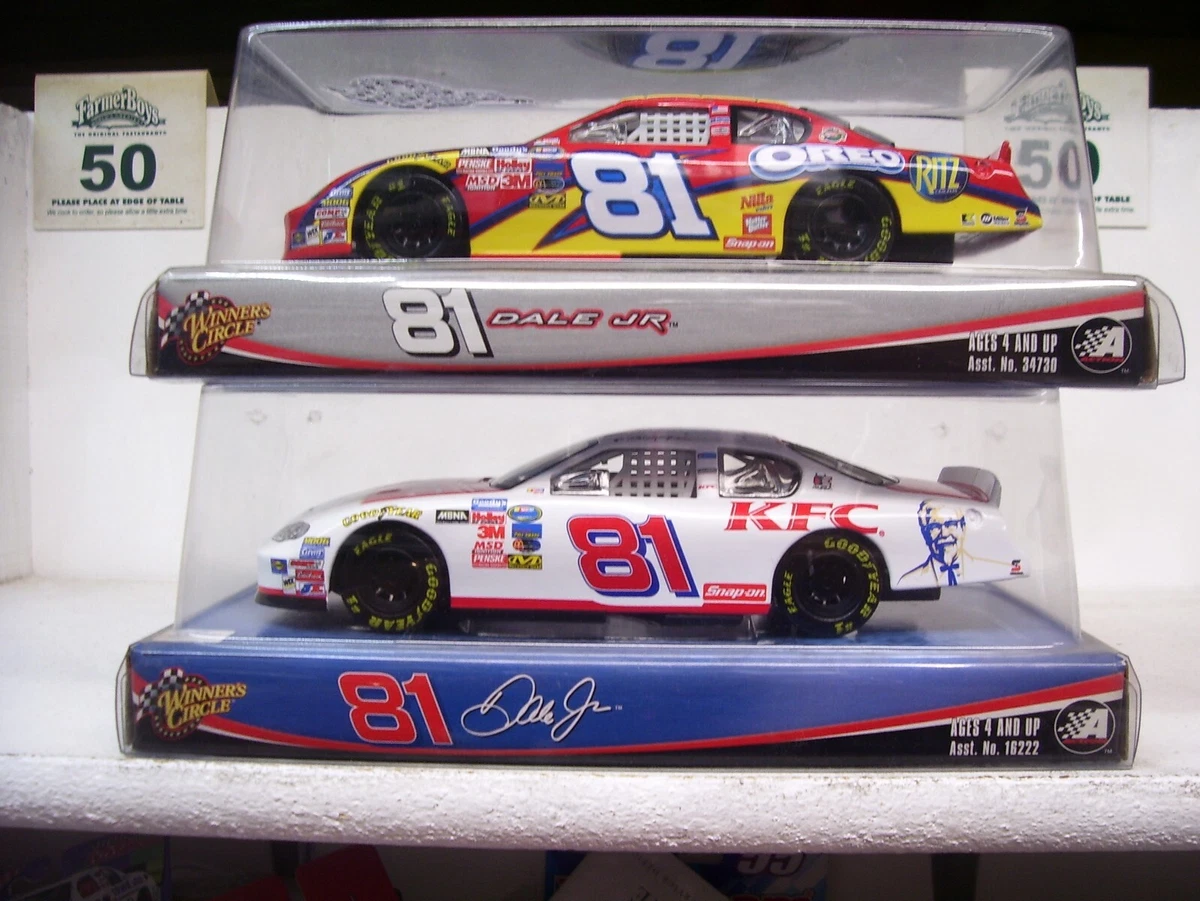 Dale Earnhardt Jr Diecast NASCAR Racecars 2007 Vehicle Year for
