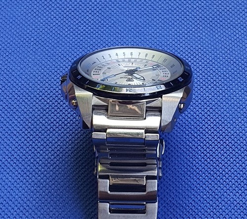 J.SPRINGS RETRO FUTURE BEB049 Automatic Men's Wrist Watch - Picture 7 of 10