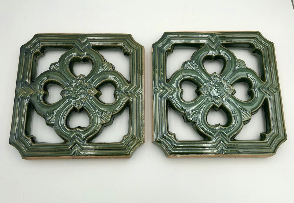 Китайская нефритовая керамическая плитка Breezeway Tiki, набор из двух. - Изображение 2 из 4