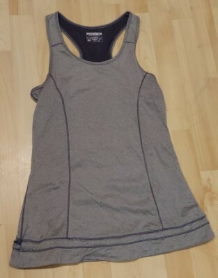 Layer 8 Performance Running Athletic Size M Racer Back Tank Top Qwick Dry 