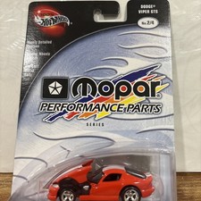 Hot Wheels 100 2002 Mopar Performance Red Dodge Viper Gts