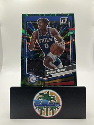 2023-24 Donruss #152 Tyrese Maxey Green Laser Holo PARALLEL 76ERS
