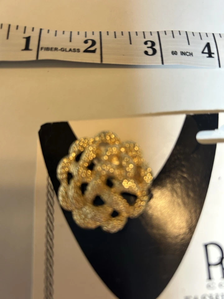 Clipes de sapato vintage cor dourada cartão original Art Deco Premier Collection feminino - Imagem 2 de 4