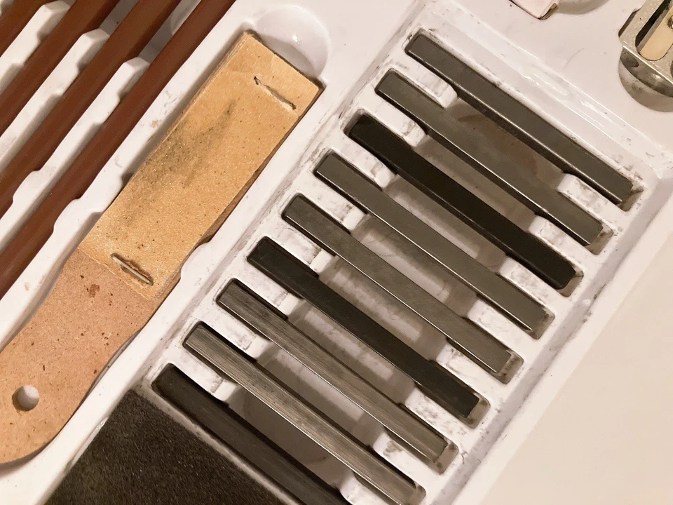 Royal & Langnickel Essentials ClearView conjunto de arte esboçada 44 peças - Imagem 4 de 4