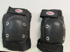 Pair Kid Size Bell Brand In Line Skating / Skateboard Knee Pads / Guards