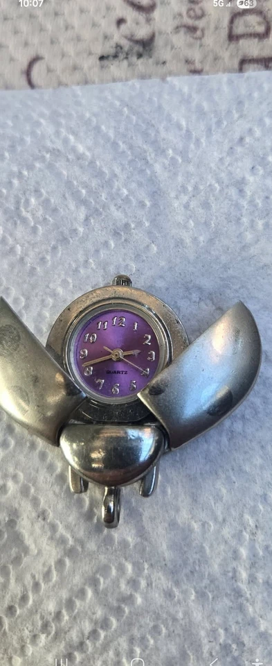 Reloj de Bolsillo Ladybug Tono Plateado Mujeres Niñas Clip Esfera Oculta Funcionando Foto 2 de 2