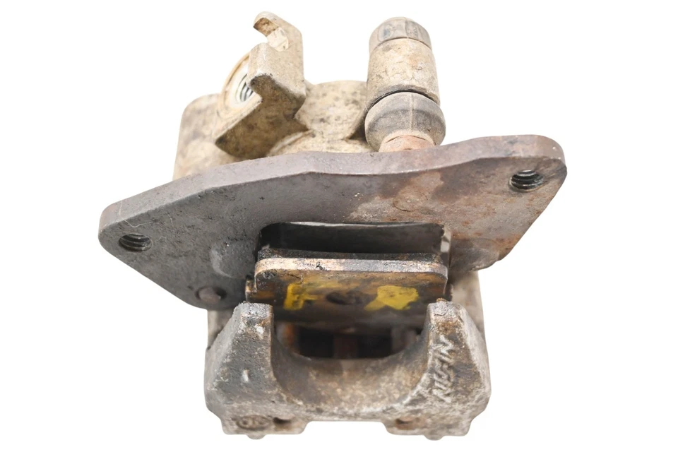 Pinza de freno delantera derecha Yamaha Grizzly 600 01 4x4 YFM600F Foto 3 de 3