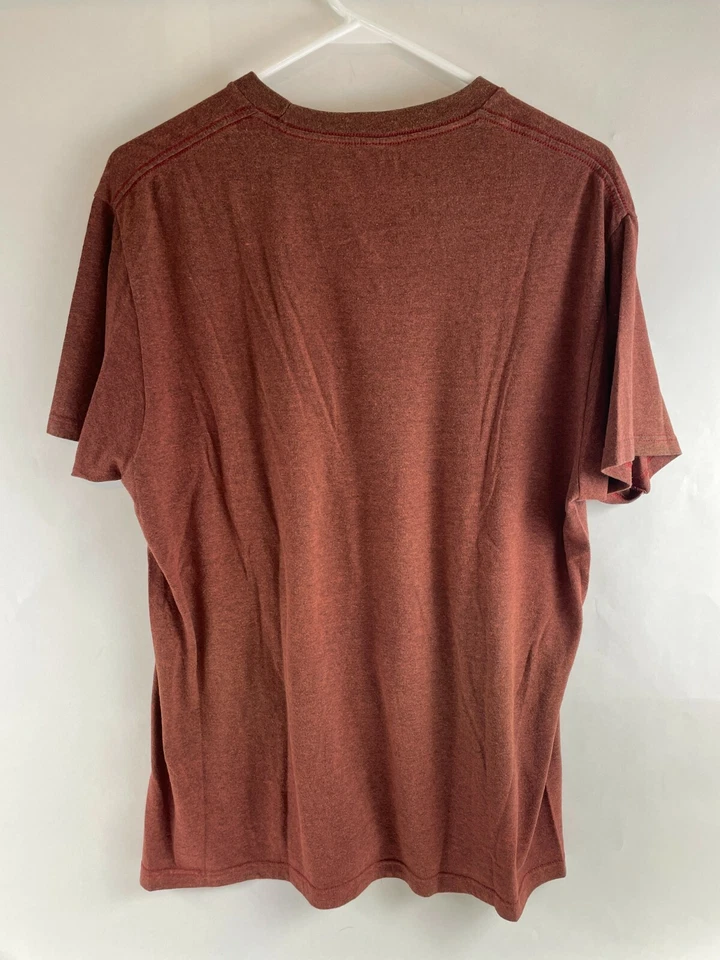 Nintendo Entertainment T- Shirt Men's Size L Maroon Crewneck "Back In The Day" Foto 2 de 4