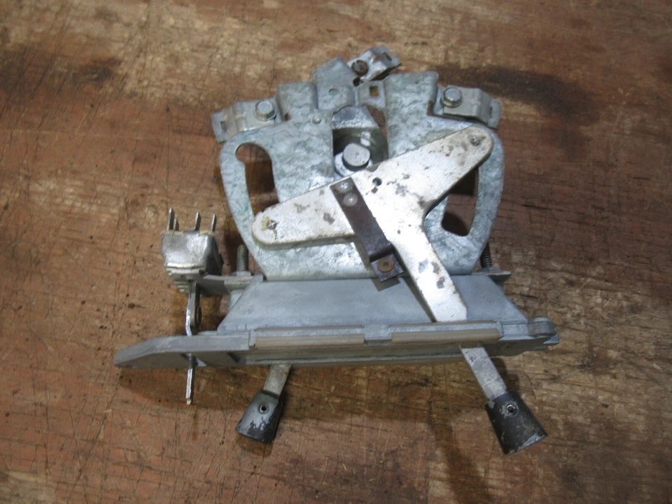 Ford Galaxie 1961 panel de tablero interior calefacción palanca de control unidad moldura cara  Foto 3 de 3