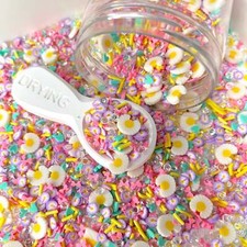 FAKE Retro Daisy w/Rhinestone, Floral Polymer Clay Sprinkle NOT EDIBLE D44-09