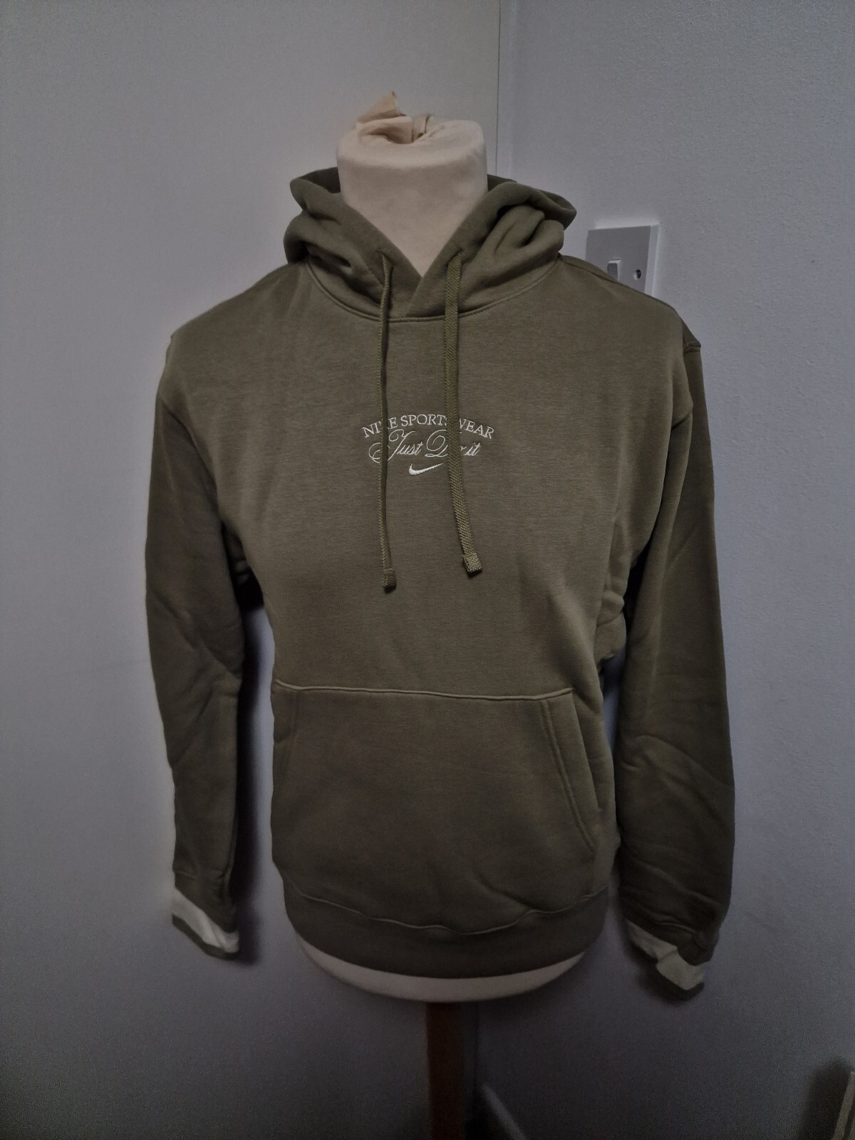 Sudadera con capucha bordada Nike para hombre | mediana | oliva | nueva con etiquetas