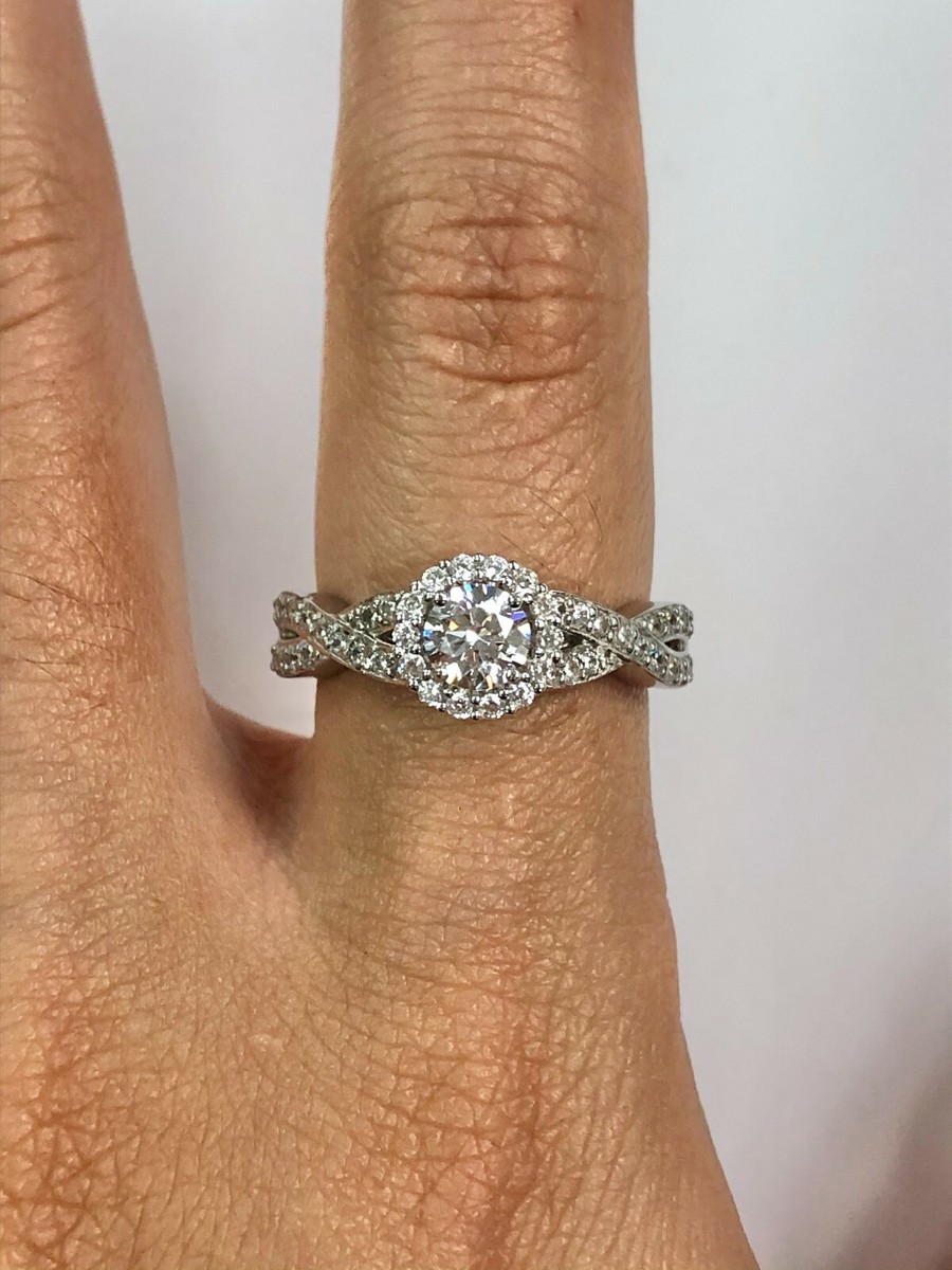 Classy 0.5 CT Round Clear CZ 925 Silver Twisted Band Style Ring
