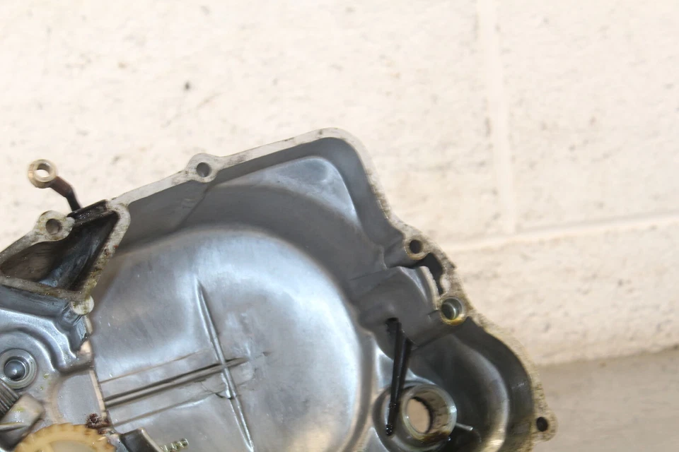 1973 Yamaha AT3 125 ENGINE MOTOR SIDE CLUTCH COVER S718 Foto 2 de 4