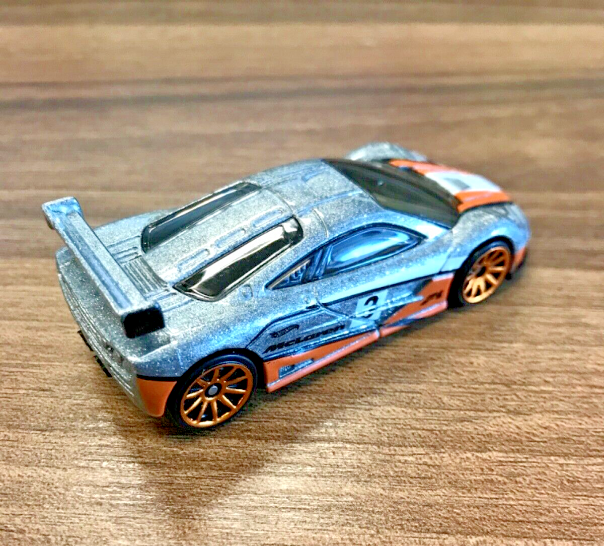 Hot Wheels McLaren F1 GT #057 HW '22 Retro Racers 3/10 Silver