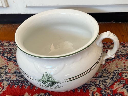 1914 Kennebunkport Colony Hotel Chamber Pot Breakwater Court advertising china - Picture 4 of 6
