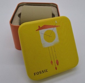 fossil tin box