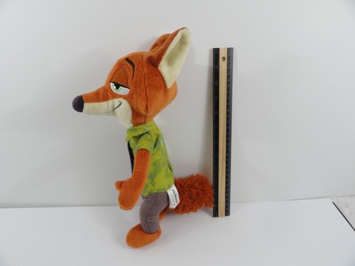 Disney Zootopia Nick Wilde Fox 11” Talking Plush Stuffed Animal Tomy - Picture 2 of 5