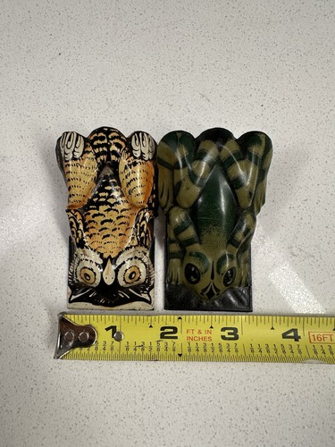 Vintage U.S. Metal Toy Owl Frog Clicker Tin Litho Halloween Noise Maker - Picture 8 of 9